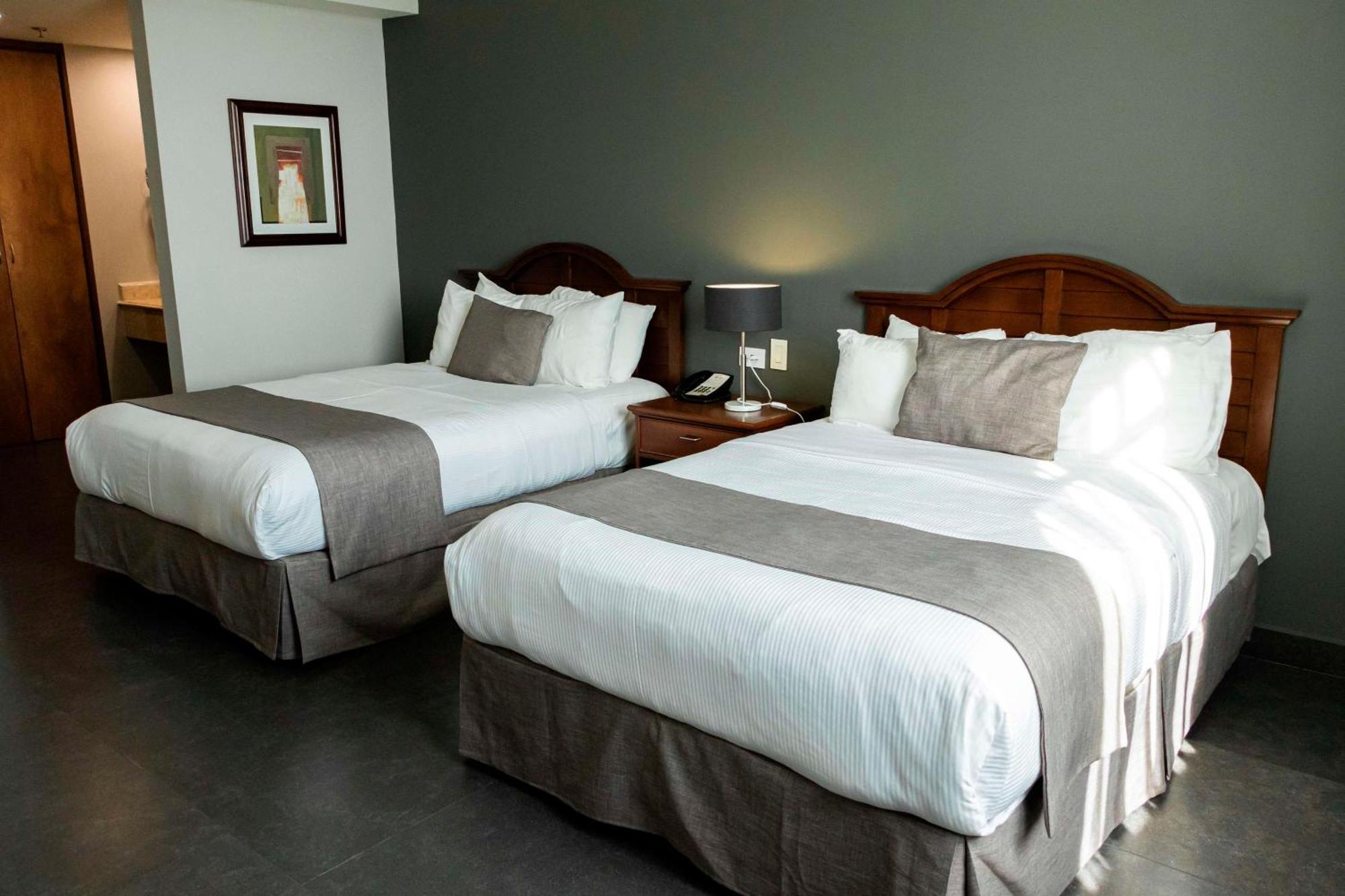 Best Western Plus לוס מוצ'יס מראה חיצוני תמונה