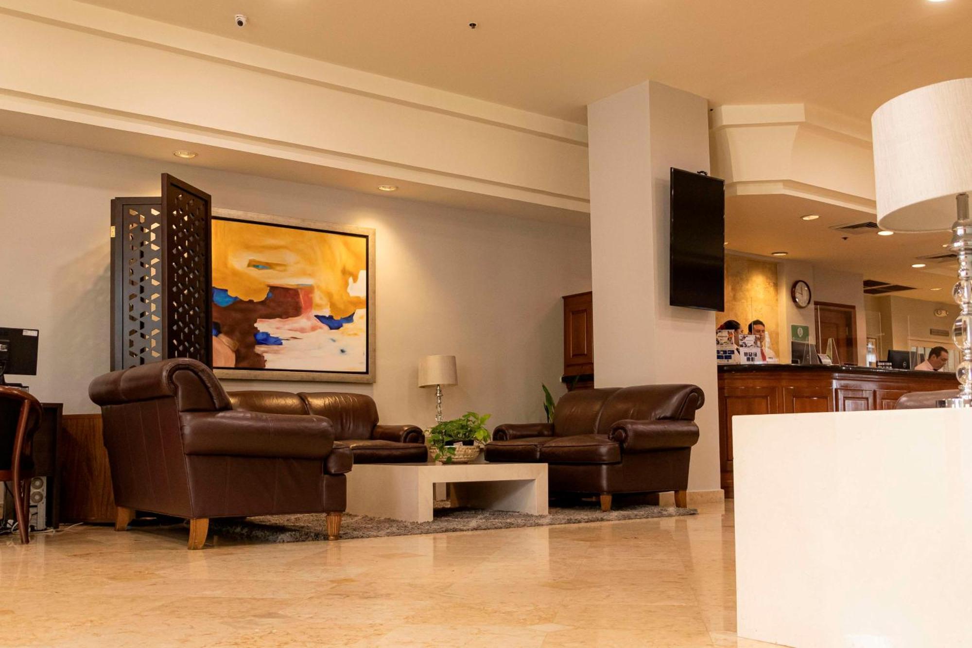 Best Western Plus לוס מוצ'יס מראה חיצוני תמונה
